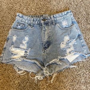 Prettylittlething Light Wash Jean Shorts